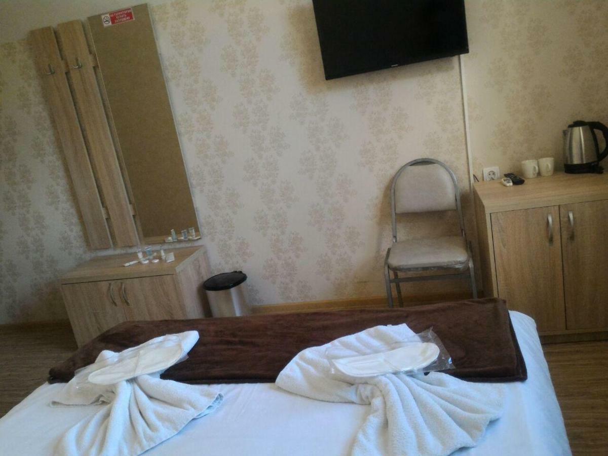 7 Star Bed & Breakfast Tbilisi ภายนอก รูปภาพ