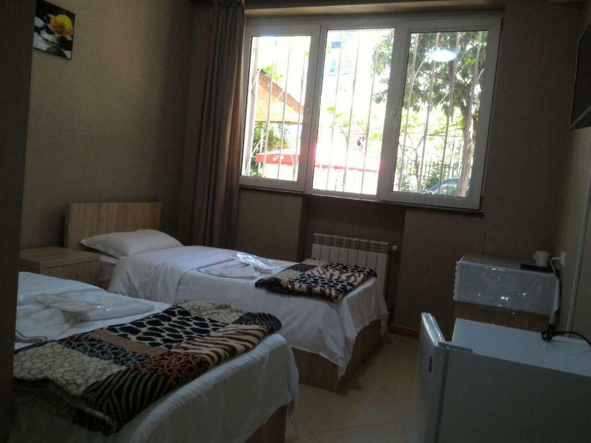 7 Star Bed & Breakfast Tbilisi ภายนอก รูปภาพ