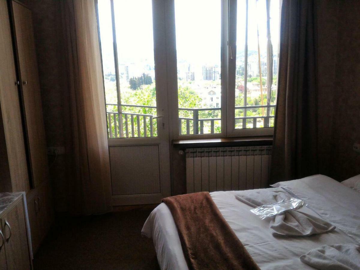 7 Star Bed & Breakfast Tbilisi ภายนอก รูปภาพ